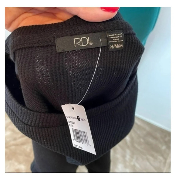 RDI Thermal Cropped-Like Long Sleeved Baseline - Picture 4 of 5